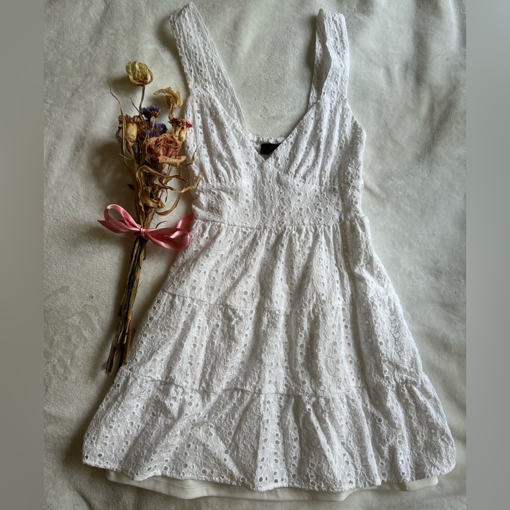 Windsor White Lace Chemise
